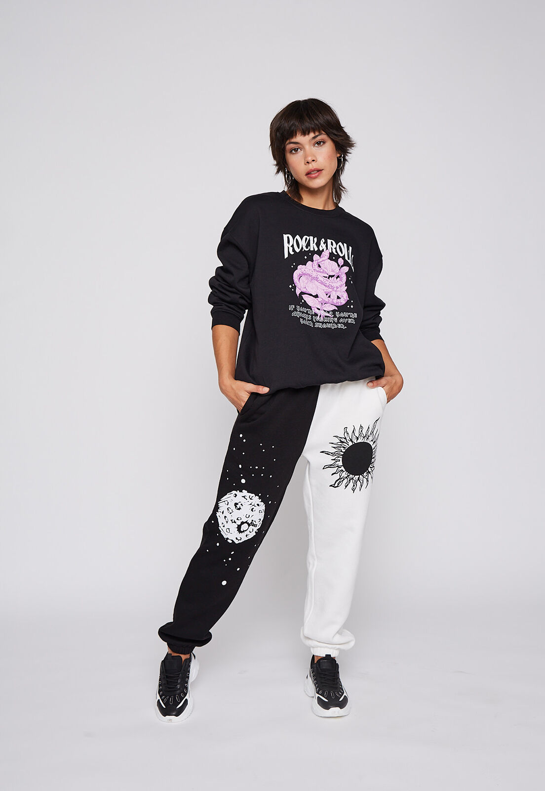 Pantalon Buzo Sun Moon Bicolor Blanco y Negro Family Shop